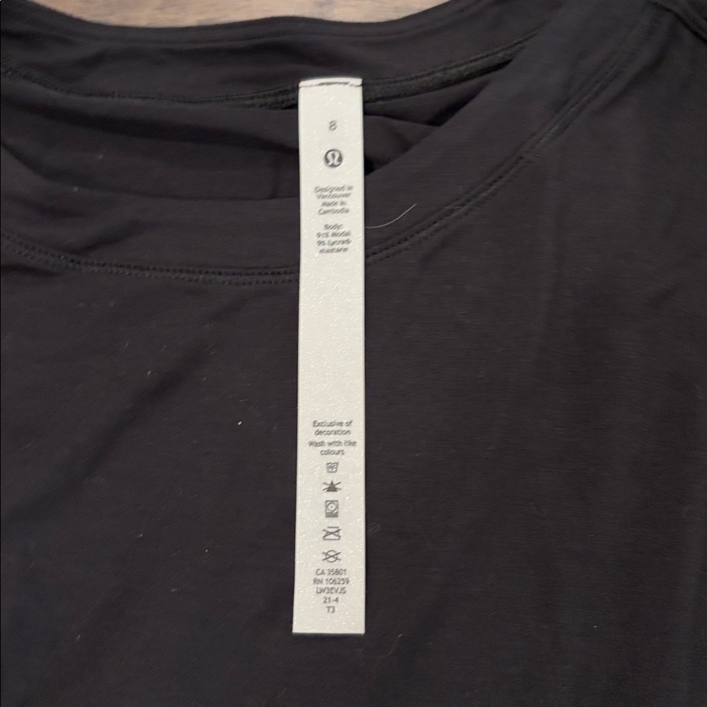 New with Tags Lululemon Modal Pleated Back Long Sleeve Top Sz 8 - Picture 11 of 12